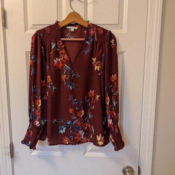 Women's Zac and Rachel Maroon Floral Top Large Ruffles - Picture 4 of 7